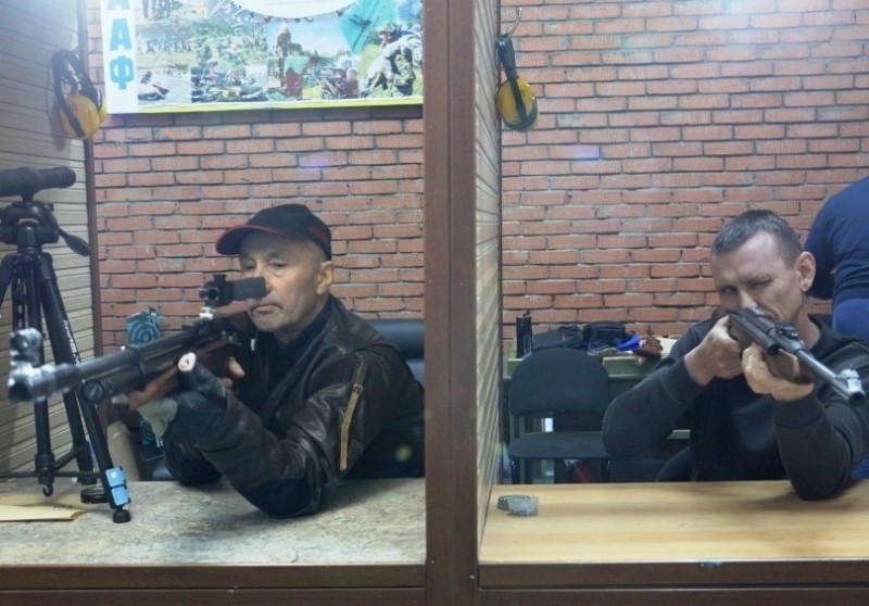 Работники комбината сдали нормы ГТО по стрельбе